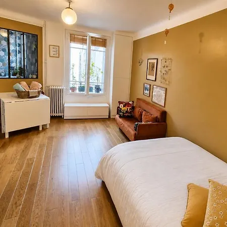 Bohemian & Cozy Near Montmartre! * 巴黎